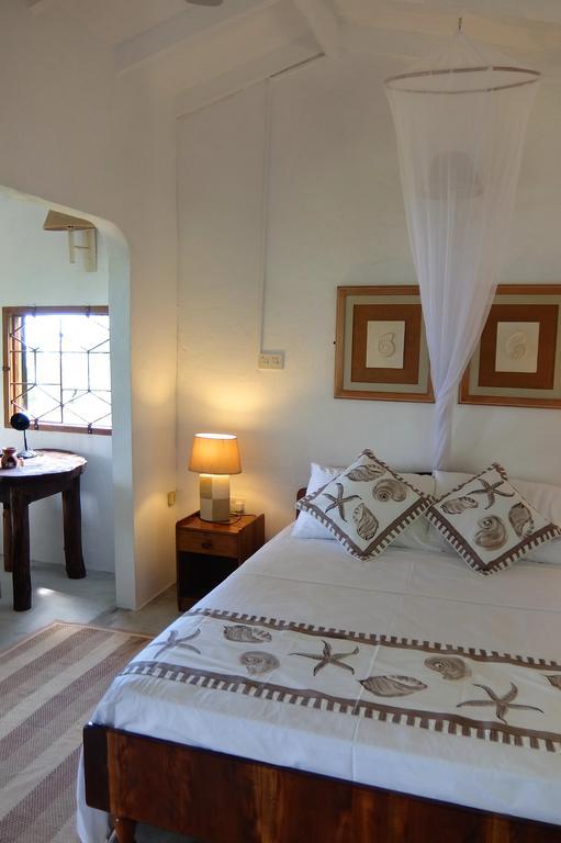 VI Miles Lodge Machabee Екстериор снимка